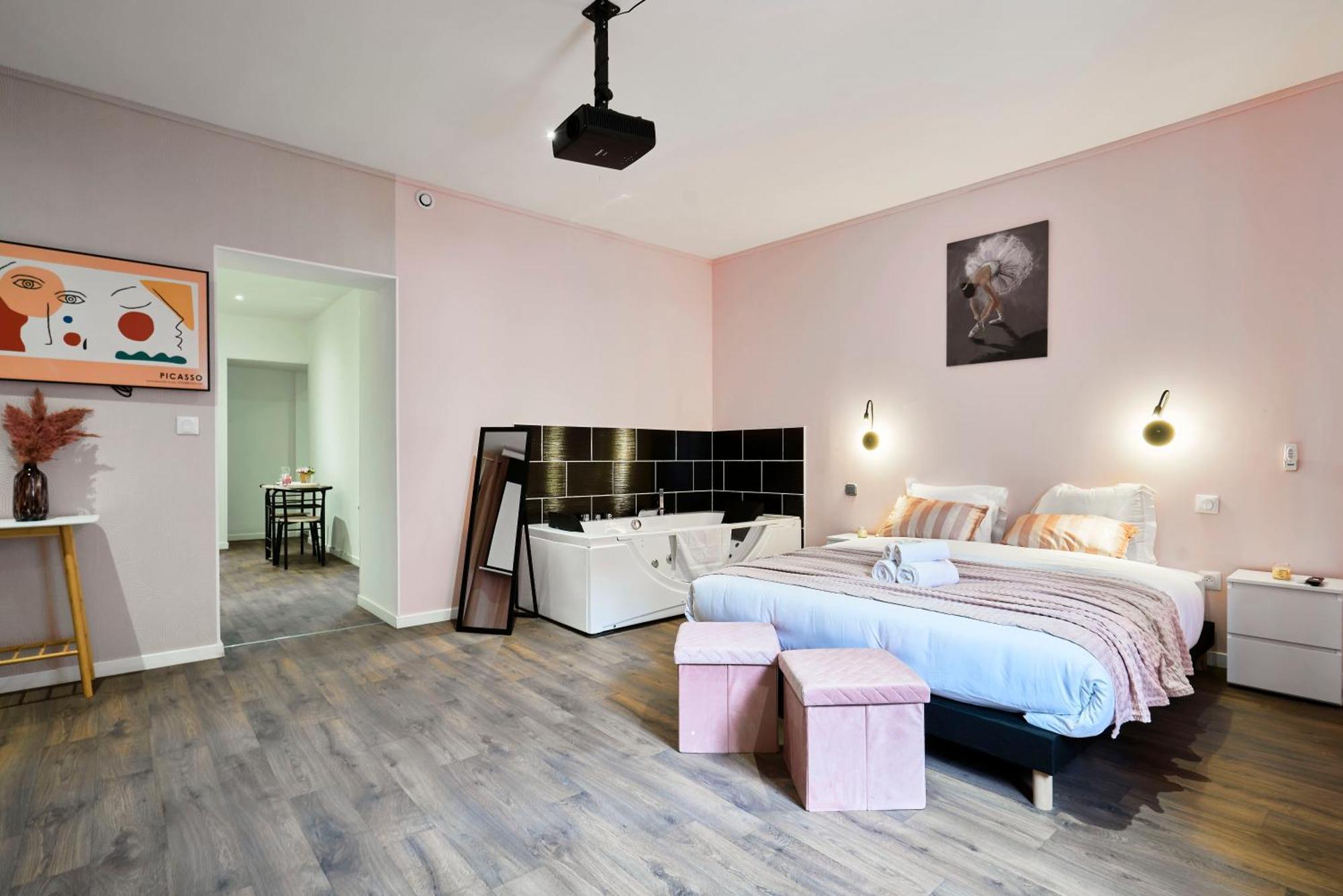 Appartamento Ng Prestige L Lille L Tourcoing - Bouvines - Balneo & Cuisine Esterno foto
